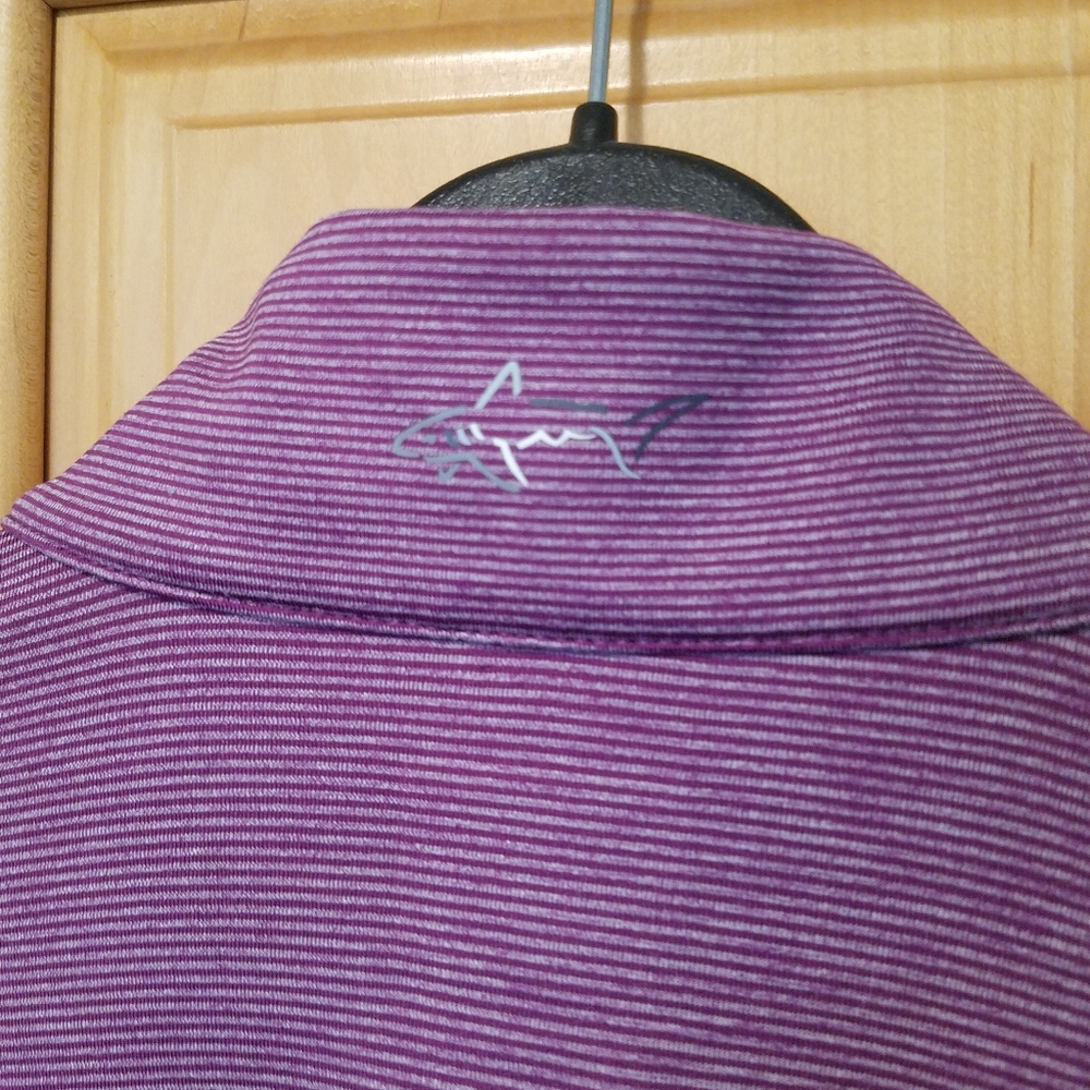 GREG NORMAN. NEW MOISTURE WICKING PERFORMANCE  1/4 ZIPPERED GOLF SHIRT SIZE (XL)